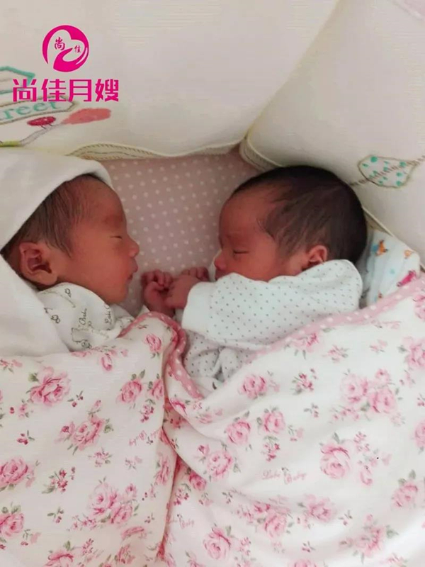 尚佳專業(yè)月嫂丨科普丨寶寶一天放N個(gè)屁，是腸胃不好？